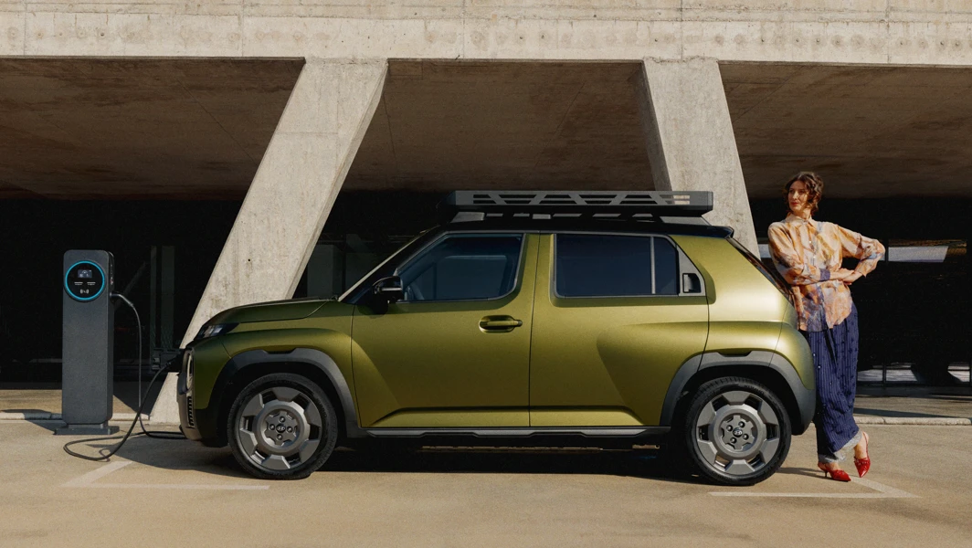 Hyundai INSTER Cross Seite